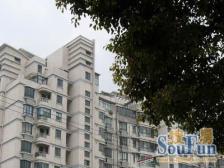 中式风格,主卧朝南,采光充足,配套完善