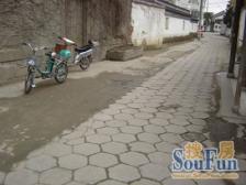 沧本振华 十全街 游船码头 一楼带小院 精装修