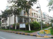 精装修,闹中取静,主卧朝南,南北通透