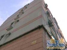 本房满五年+11层小高层电梯+1梯2户+精装修+诚售!