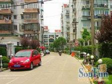 房型正气,南北通透,位置好,干净整洁的社区,环境好