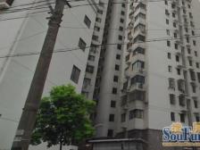 04年房龄新,背靠滨江,近公园,精装修,单价总价低