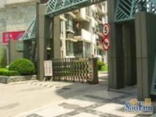 刚需改善大三房,电梯中区小高层,公园旁,20号线旁