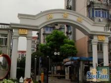 电梯高区三房一厅,可看东方明珠三件套