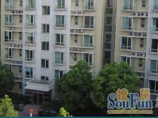 配套完善,近商圈,繁华地段,主卧朝南