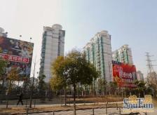 通河新村地铁口,电梯中层,飞机户型大三房,快来看