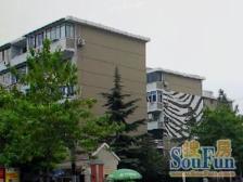 新上好房,精装修,领包入住,紧靠地铁口