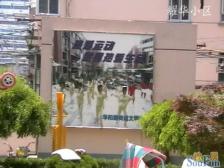 新上+双南户型+双院子花园+30平米+1994年+方便看