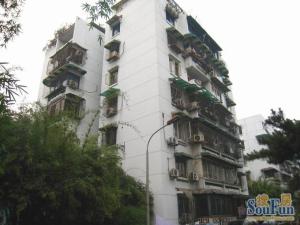 玉林北路15号 3室1厅 南