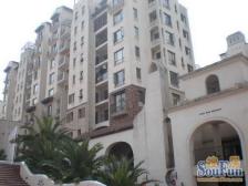 朝中庭视野采光良好,小区环境舒适宜人。