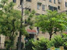 墙裂推荐 诚意出售 中间位置 配套齐全