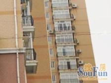 商圈中心位置,小高层,地铁5分钟随时好看