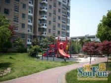 上海阳城小区中间位置飞机户型大三房+三个阳台