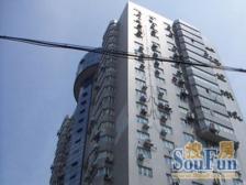 地铁口50米+漕溪公园里电梯三房 +精装修诚意出售