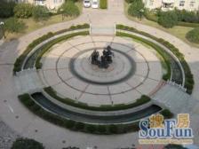 产证阁楼近200平 喜鹊 阁楼正常层高 来就喜欢