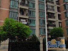 社区央位顶复露台面积大,客厅挑高满五税少,近地铁口