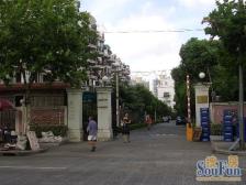 店长推荐必看好房,南北两房,带30平米花园,随时方便