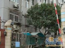 近地铁 无抵押,产权清晰,现场实勘 必看好房