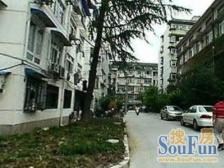 精装修 全屋定制 品牌卫浴 配有充电桩 边套全明