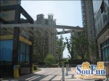 南临河,视野佳,飞机户型总高10层的中高层,拎包入住