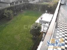 4开间大独栋别墅,近一亩占地,花园朝南,诚意出售