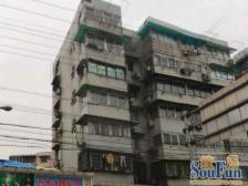 地铁口 凤凰楼层电梯一房 刚需户型 老少皆宜