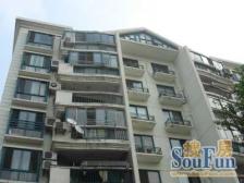 中环内新上错层住宅,全明户型,一梯两户。