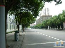近锦江乐园+精装修+地暖+原始三房+全明户型+业主诚心出售