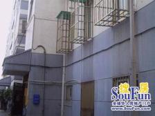 闻钟苑,顶楼复式,五室三厅三卫一储全明窗,诚心出售,