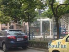 近地铁 中间楼层,精装 电梯房 新上房源