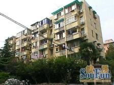 92年房龄,推窗见绿,南北通透,楼道贴瓷砖