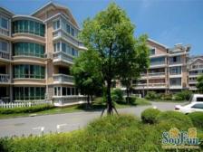 中楼层复式,带地暖精装修,采光视野佳。