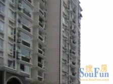 殷高西路地铁站100米、好房户型 正气通透 双层大露台