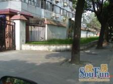 大宁路660弄 3室2厅 南