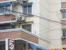 大宁路660弄 3室2厅 南