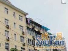 一楼带花园出行方便 精装直接入住