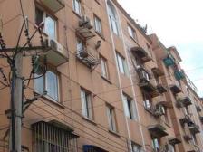 南泉小区 新上精装一房 小区央座 配套齐全 生活气息好