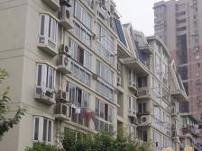 良辰美景新上+顶楼复式+露台+停车方便+朝南视野无遮挡