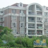 新上房源,精装带地暖!拎包入住,近地铁,车位宽松!