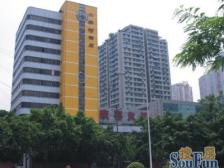 房子采光通风很好,户型方正,价格不高