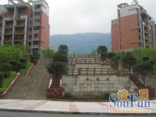 大坪三房马小 龙湖商圈旁 地铁