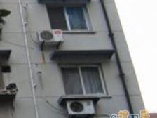 新出必看好房,3房全明全亮,小区环境优美,房东诚心出售可谈。