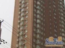 华山嘉苑3室2厅2卫南朝向1050.00万元/套出售