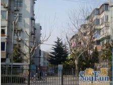 此房是满五年,双南两房,小区中间位置,诚意出售