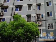 中间楼层小一房自住出租均合适房东诚意卖看房找爱家小陶