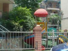 南坪近步行街地铁 带屋顶花园 标准三居 价格面议随时看房