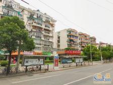 中原商圈he心板块,双地铁,一梯两户,有露台,阁楼