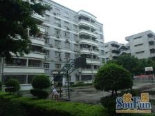 南城宏远花园 精装3房 楼层好 采光足 出入便利