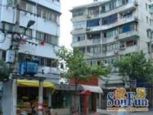 南京西路地铁口 精装朝南电梯房 脑中取静 满5诚售