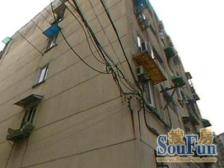 96年小区,一梯两户,人文素质高,小区环境好。